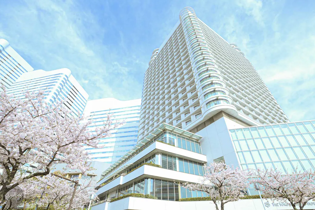 イベント会場となる建物の外観。当日の所在を示す重要な記録写真